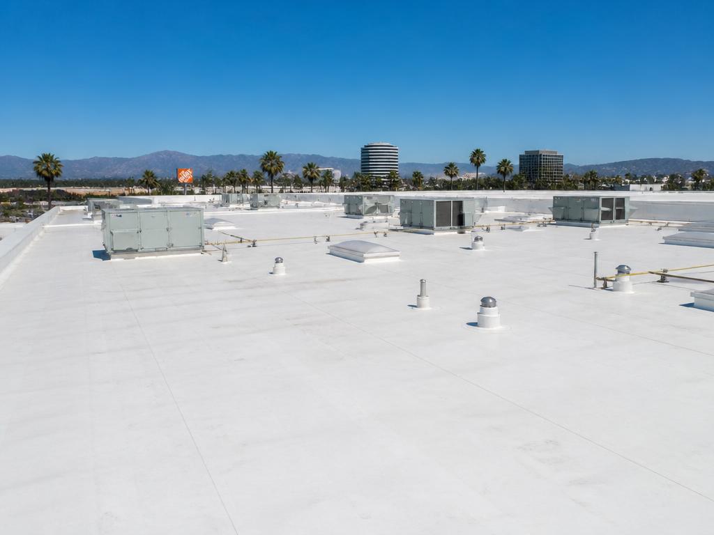 Commercial TPO flat roof installation in Los Angeles